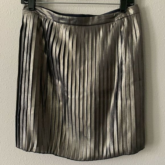 Tory Burch Metallic Pleated Audra Skirt - Picture 6 of 6